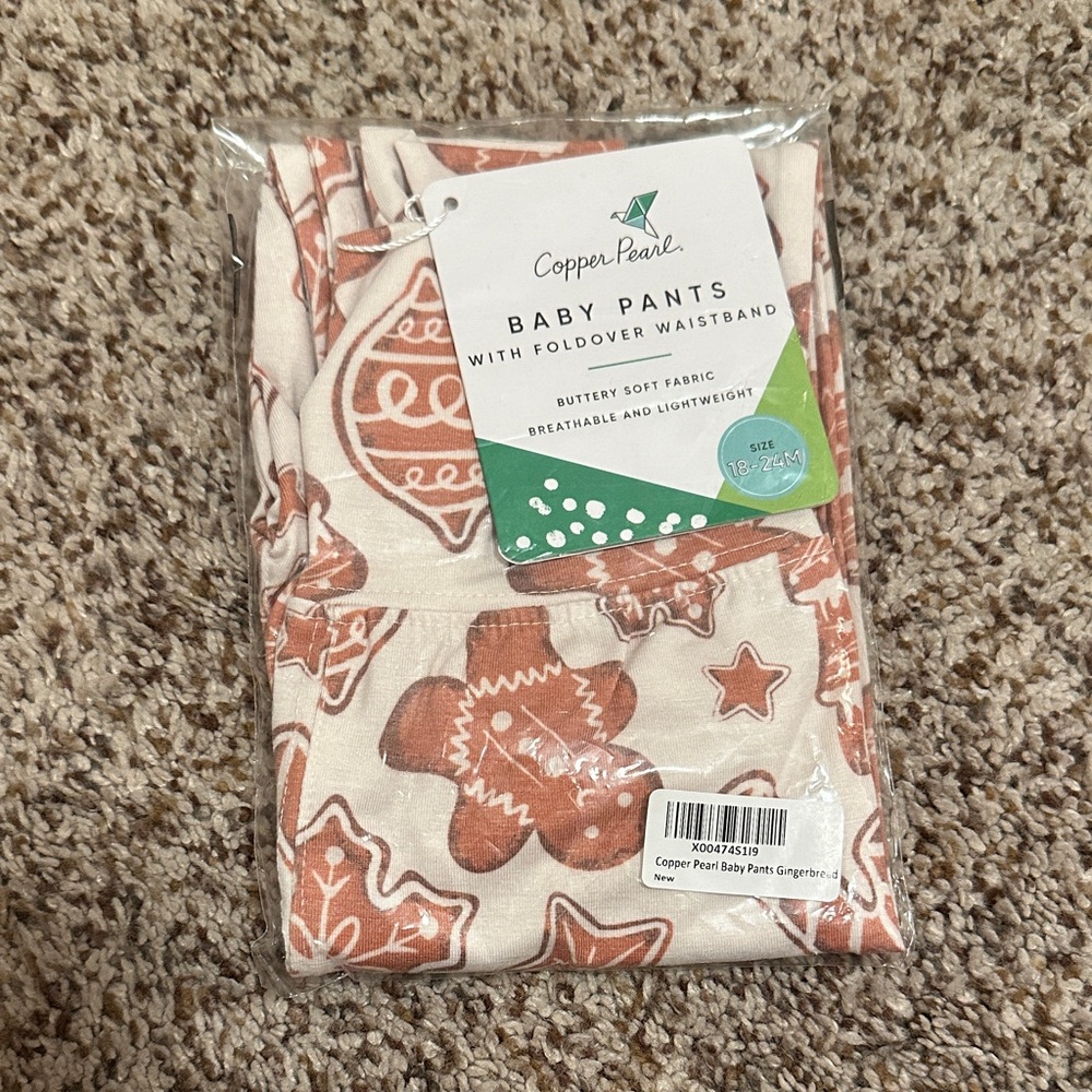 Copper Pearl Baby Leggings - Gingerbread Print